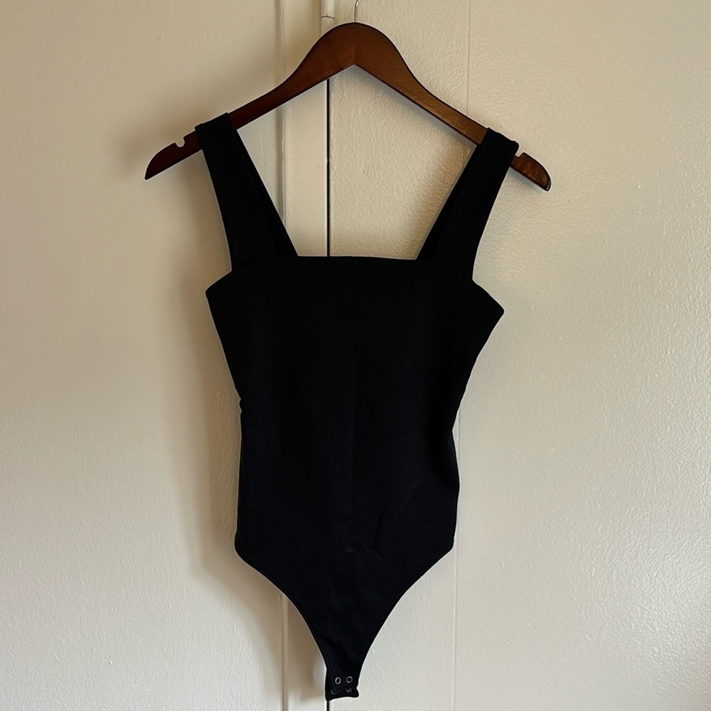 Abercrombie & Fitch Double-Layered Seamless Fabric Squareneck Bodysuit